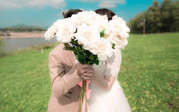 KHOA HỌC công bố ĐỘ TUỔI TỐT NHẤT để phụ nữ lấy chồng, đảm bảo mấy chị ’yêu sớm’ đọc xong đều tiếc đứt ruột