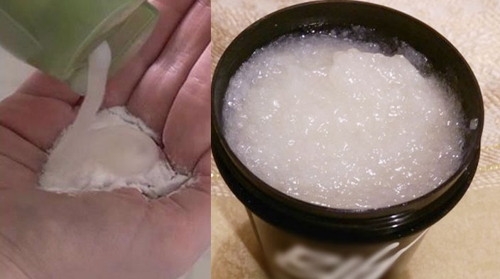 Ai ngờ trộn muối trắng vào dầu gội, em không còn nhận ra mái tóc xơ rối của mình sau đó