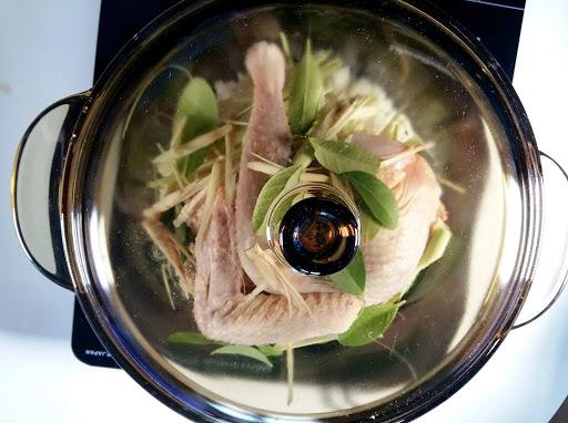 Tuyệt kĩ làm món gà spa thơm ngon bổ dưỡng cho cả gia đình ngày Tết