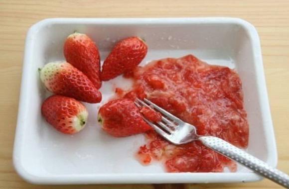 Làm trắng da mặt trong vài nốt nhạc, chỉ cần kiên trì với những nguyên liệu sau