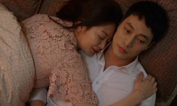 Mối tình đầu ơi, xin anh đừng CÁM DỖ em, để em về với chồng!