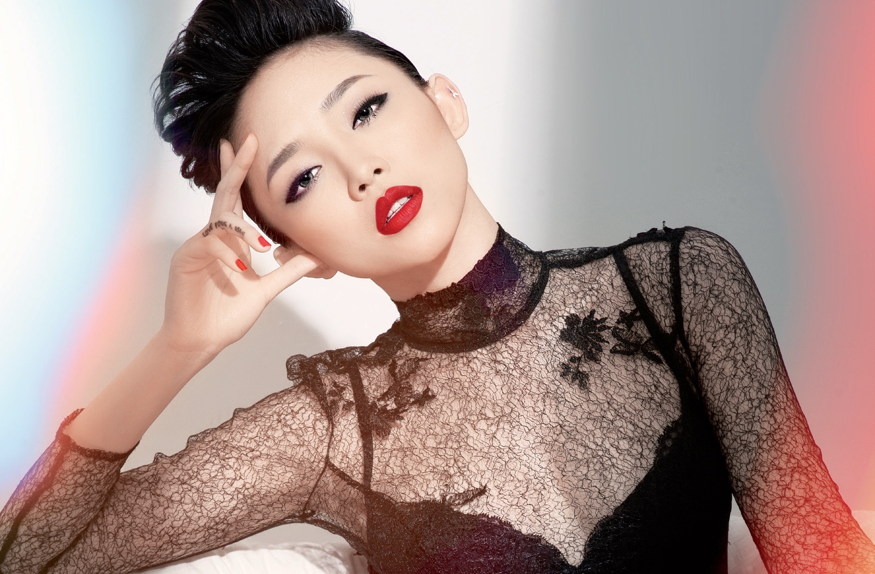 Bắt chước sao Việt giảm cân để có body thon gọn đón Tết