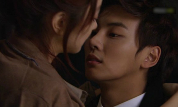 Chuyện đổi chồng cho cô bạn thân