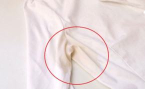 Cách tẩy trắng cổ áo, nách áo ố vàng cực dễ và hiệu quả