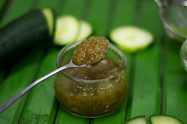 Chà hỗn hợp này lên mặt, da trắng mịn và không bao giờ lo nổi mụn