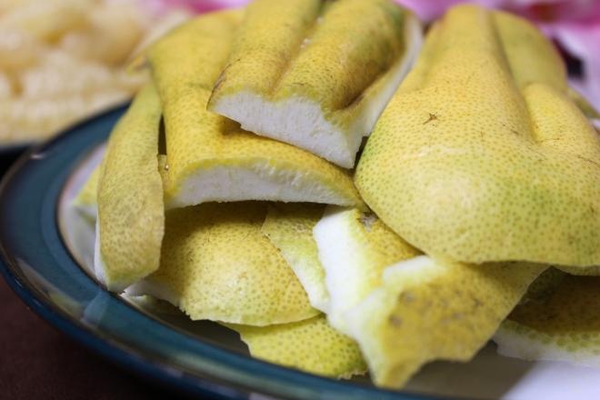 Tự làm TINH DẦU BƯỞI siêu dễ, siêu tiết kiệm lại an toàn GẤP 10 lần đi mua, nhà nào cũng phải thủ sẵn 1 lọ trong nhà