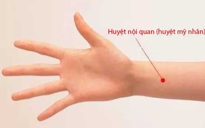 GS chỉ rõ cách sơ cứu dễ dàng tai biến mạch máu não cứu người trong 1 phút