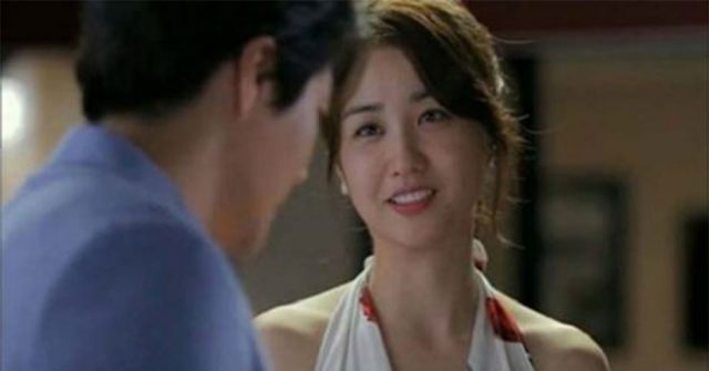 Chồng “hú hí” với bồ 2 tuần nên bị sụt 7kg, cuống cuồng đi khám thì bác sỹ kết luận: "Cậu bị vợ chơi khăm rồi!"