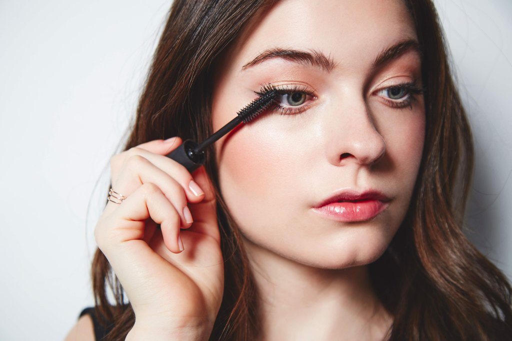 Truy tìm “cây đũa thần” Mascara sinh ra dành cho dáng mi của bạn