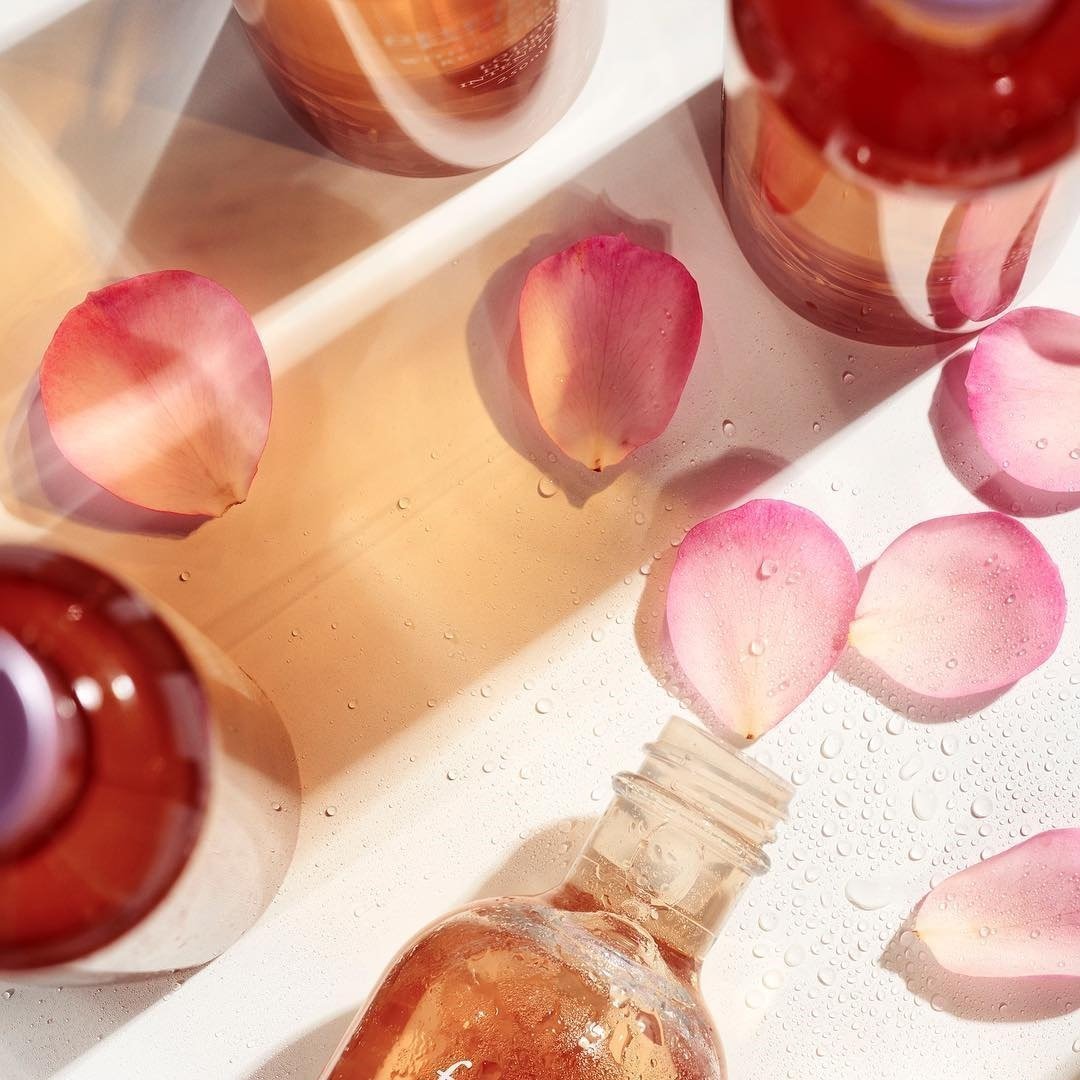 Phân biệt các loại nước hoa hồng