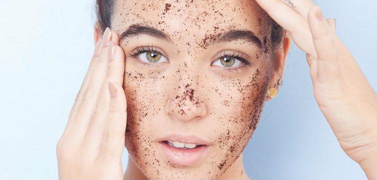 4 bước chăm sóc da vào buổi sáng giúp bạn gái sở hữu mặt mộc đẹp lung linh