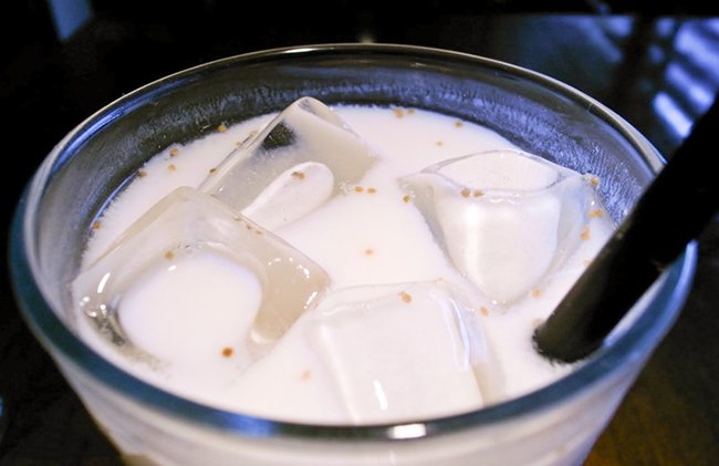 Uống 2 ly nước này/ngày, điều thần kỳ sẽ xảy ra với làn da của bạn