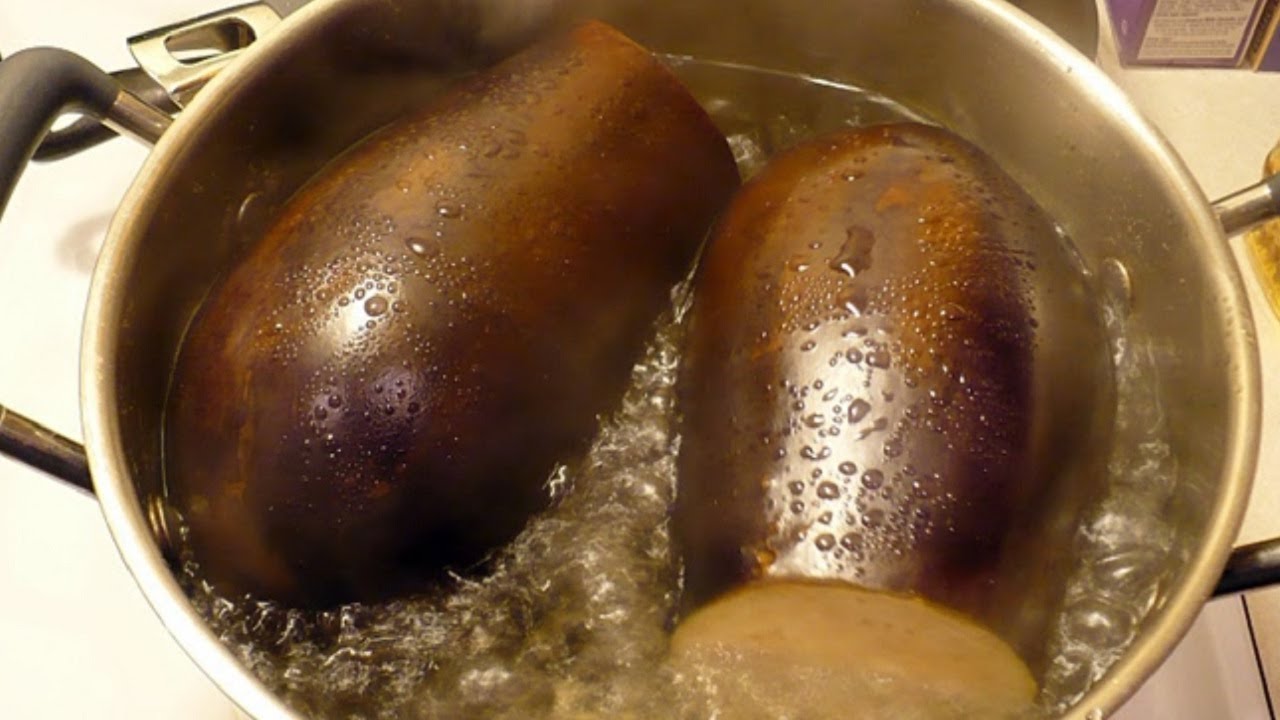 Nấu cà tím lấy nước uống, cô gái thu được kết quả kinh ngạc chỉ sau 2 ngày