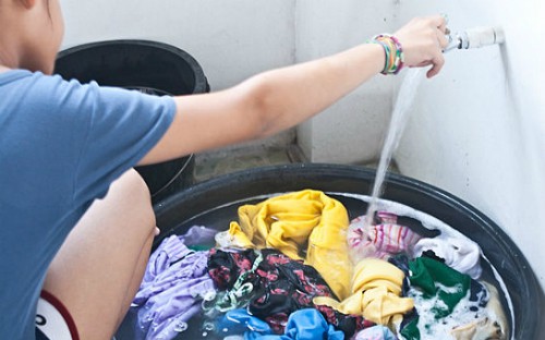 Khổ nhục kế đòi tiền của những bà vợ có chồng ‘vắt cổ chày ra nước’