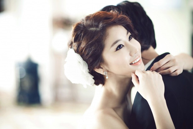 Khoa học chứng minh thế này rồi, đàn ông kiểu gì cũng không thể cưỡng lại 5 đặc điểm này của phụ nữ đâu!