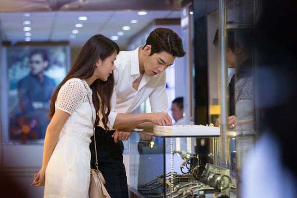 Khoa học giải thích vì sao đàn ông thường lăng nhăng