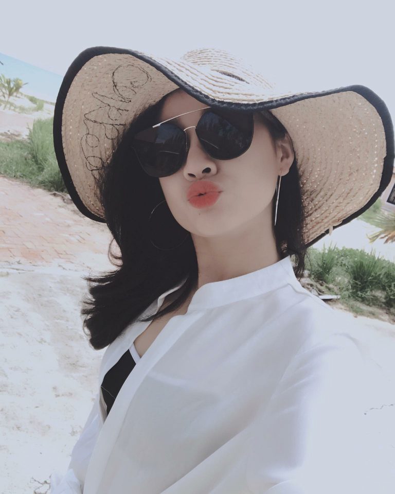 Những kiểu mũ cói nào được sao Việt yêu nhất Hè này