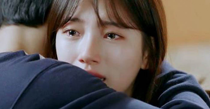 Đứng trước phòng phá thai, anh rớm nước mắt nắm tay tôi nói: ‘Về thôi em, mình sẽ làm đám cưới’