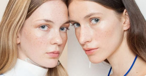 DA KHÔ CHỌN MỸ PHẨM CẤP NƯỚC NHƯ THẾ NÀO CHO ĐÚNG