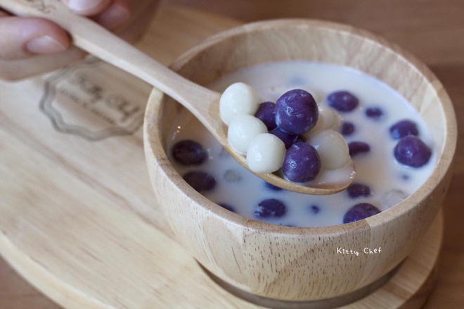 Làm chè khoai dẻo kiểu này vừa lạ vừa quen ăn 1 lại muốn ăn 2