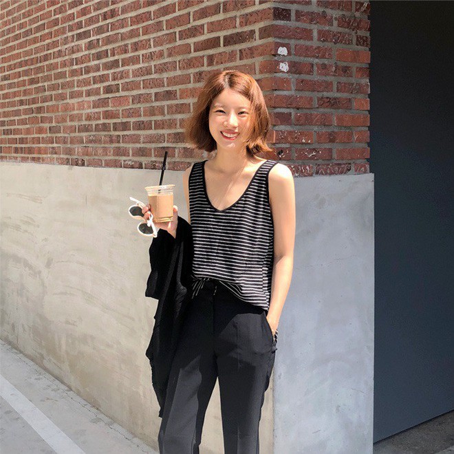 5 kiểu áo cotton đơn giản, mặc lên đẹp không thấy chán