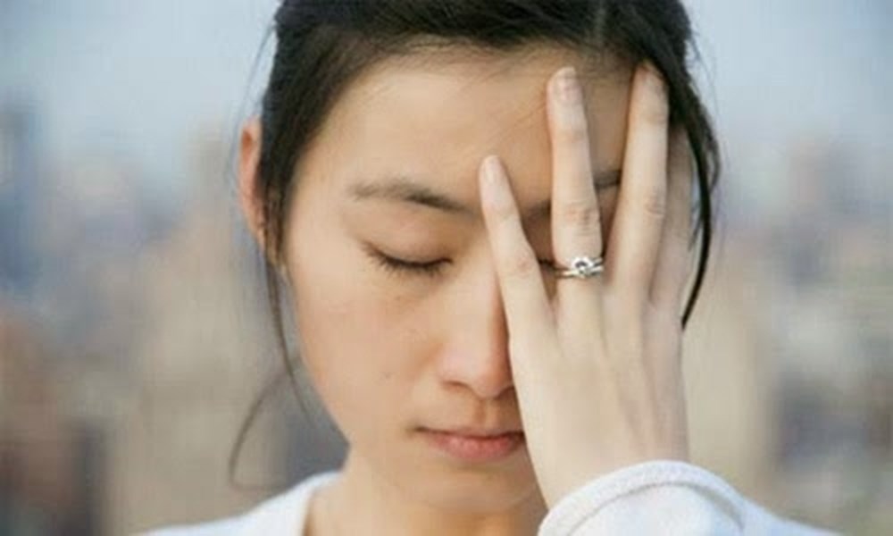 Khi đàn ông ngoại tình, là đàn bà nên thay đổi điều gì?