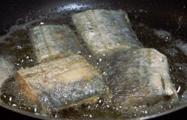 Phó Giáo Sư mách bạn cách rán cá tránh xa bệnh ung thư, là ai cũng nhất định phải biết