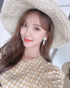 Nàng nào bị mụn đừng bỏ qua 5 toner với khả năng làm sạch cực chuẩn giá chỉ từ 150K này