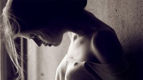 Tình cảm là thứ không phải muốn buông là buông được