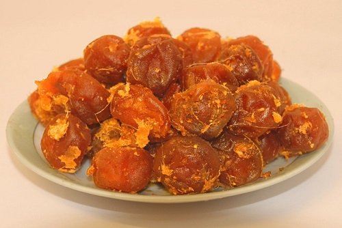 Cách làm ô mai mơ xào gừng cực ngon