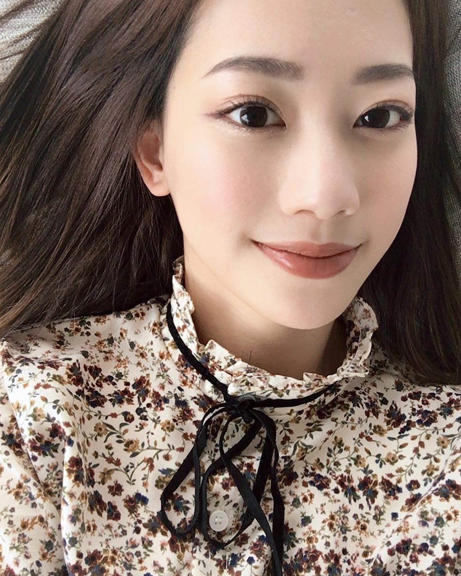 4 thỏi son đình đám màu nude/đất được các tín đồ làm đẹp ưu ái nhất hiện nay