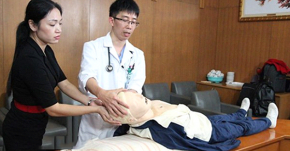 Dấu hiệu người thân sắp bị đột quỵ ai cũng phải biết, và cách cấp cứu ngay khi nguy cấp