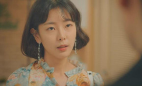 Chồng chê vợ không thoáng bằng tình cũ, cô nguýt: "Thế phải xem lại vì sao ả không lấy anh"