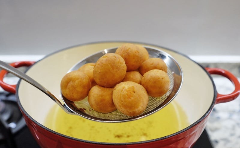 Bánh khoai chiên mà làm kiểu này thì vừa lạ lại ngon hết nấc