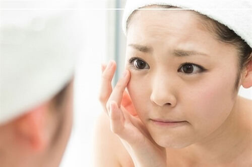 Đẩy Mụn Ẩn Tức Tốc Chỉ Với 2 Công Thức Này