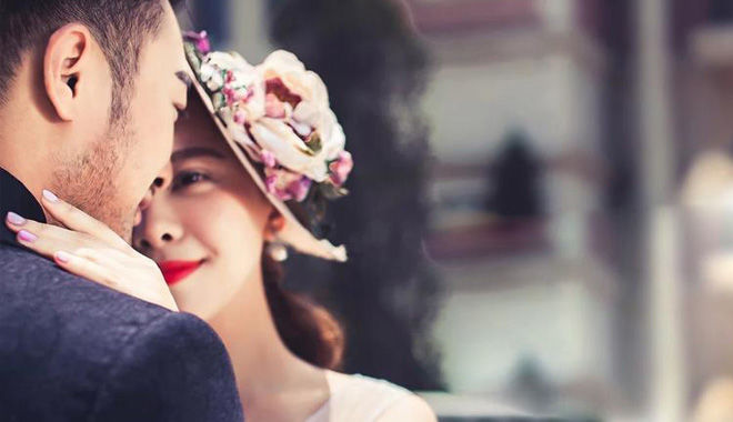 Đàn ông đã muốn đi, đàn bà đừng giữ làm gì...