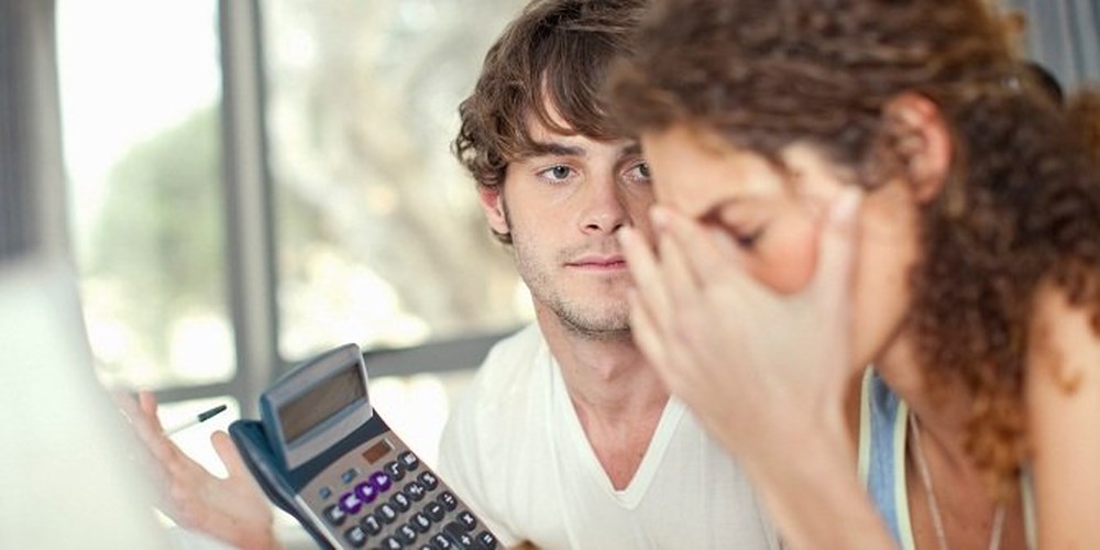 Đàn ông mà giữ tiền khư khư thì chẳng tốt đẹp gì, phụ nữ dính vào chỉ có thiệt thân!