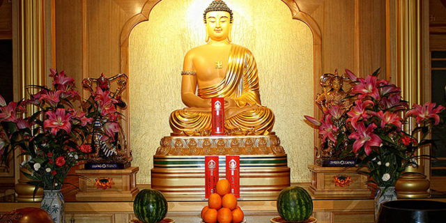 Cả Đời Bái Phật Nhưng Vì Sao Vẫn Không Toại Nguyện? Là Bởi Thiếu Một Nén Nhang