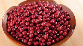 Vừa tháng cô hồn, em đã nhanh tay bỏ nắm đậu đỏ dưới gối để thấy ngay điều kỳ diệu này