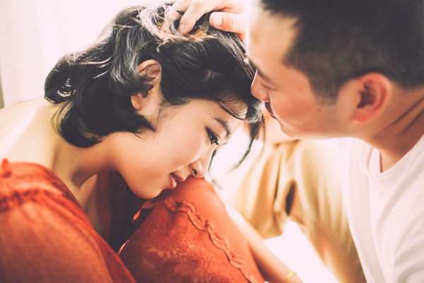 Điểm yếu của đàn ông là dưới đũng quần, điểm yếu của phụ nữ là trong lồng ngực trái