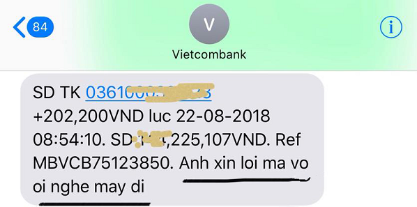 ‘Bí-kíp’ dỗ vợ ‘bách phát, bách trúng’: Xin lỗi qua tin nhắn chuyển khoản trực tuyến