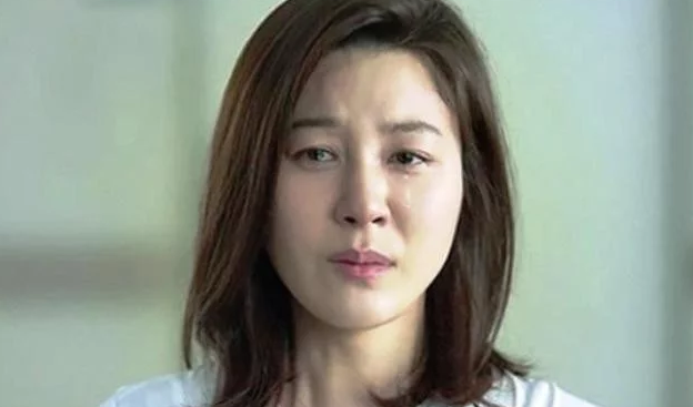 ‘Phụ nữ ở nhà chăm con là những kẻ ăn bám?’, bài viết lay động trái tim hàng triệu đàn ông Việt