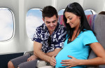 “TẤT TẦN TẬT” các bí quyết giúp mẹ bầu cực kỳ thoải mái và yên tâm khi đi máy bay