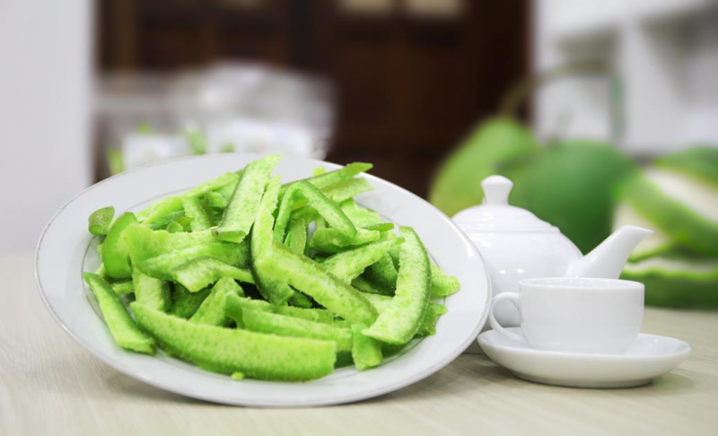 Đun vỏ bưởi thành cao pha nước uống giảm nhanh 5-7kg, hết mỡ máu, lọc sạch gan sau 1 tuần