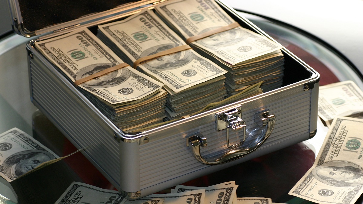 Đàn bà không có “quỹ đen” là dại, cứ tin chồng có ngày tay trắng ra đường hối hận không kịp!