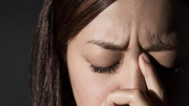 6 dấu hiệu cảnh báo bạn đang có nguy cơ có một khối u trong não