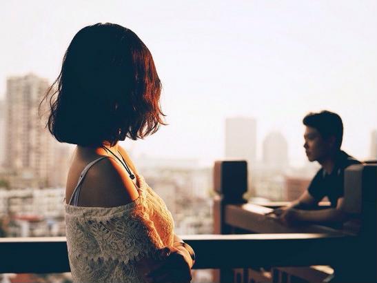 Dù có ‘đánh c.h.ế.t’ đàn bà khôn cũng không bao giờ ngu dại làm 3 điều này vì chồng