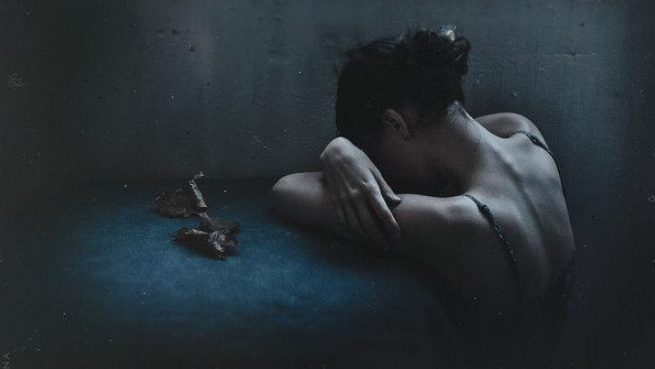 “Người thứ ba” ơi: Nếu chồng chị tốt anh ấy đã không để em mang danh kẻ giật chồng