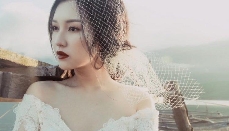 Đàn bà tuổi này độc lập cá tính, sang chảnh đầy thu hút