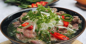 Bí quyết nấu Phở bò ngon như ngoài tiệm, cả nhà ăn hoài không ngán